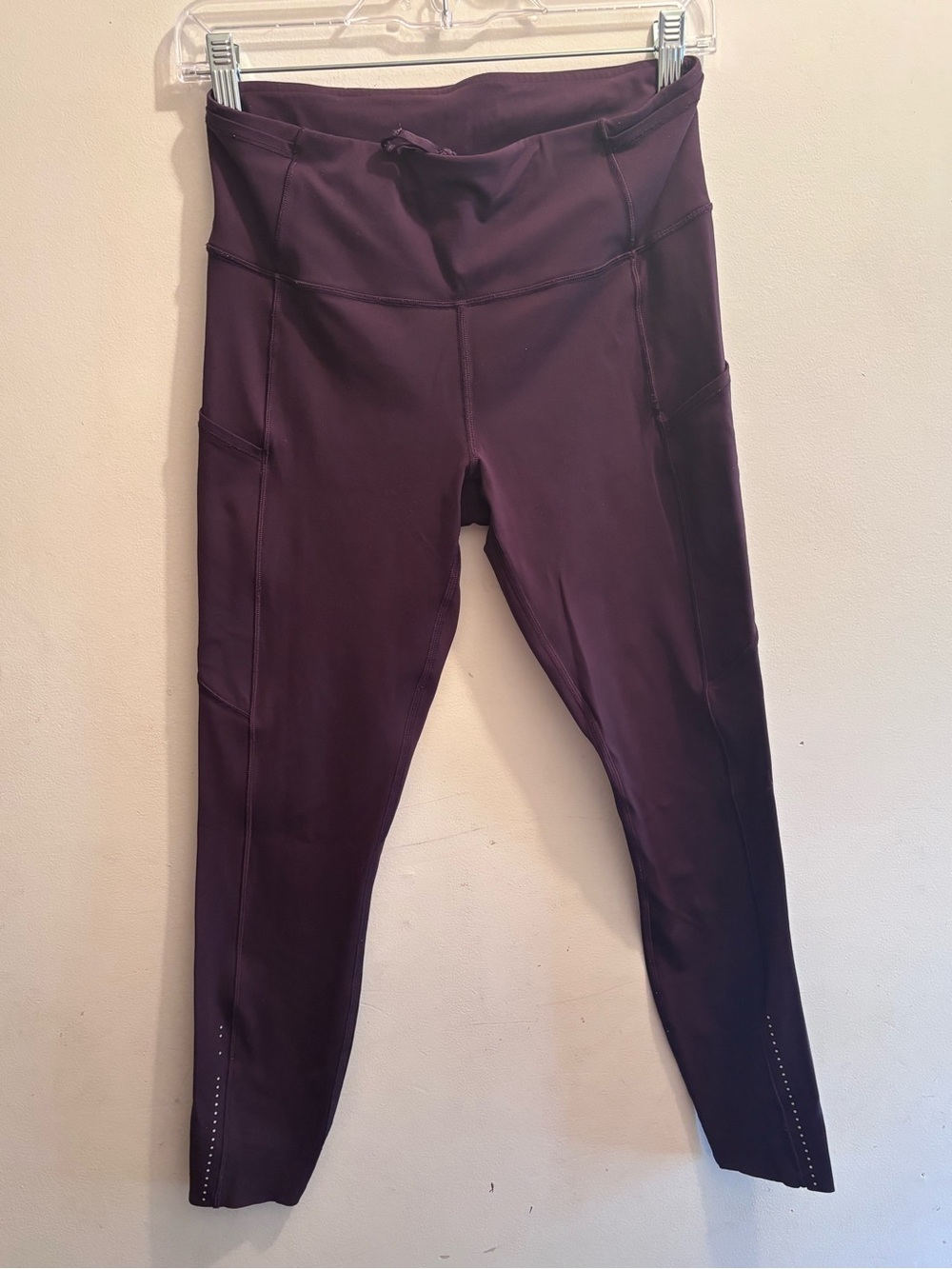 Lulu High-Waist Performance Leggings in Deep Plum